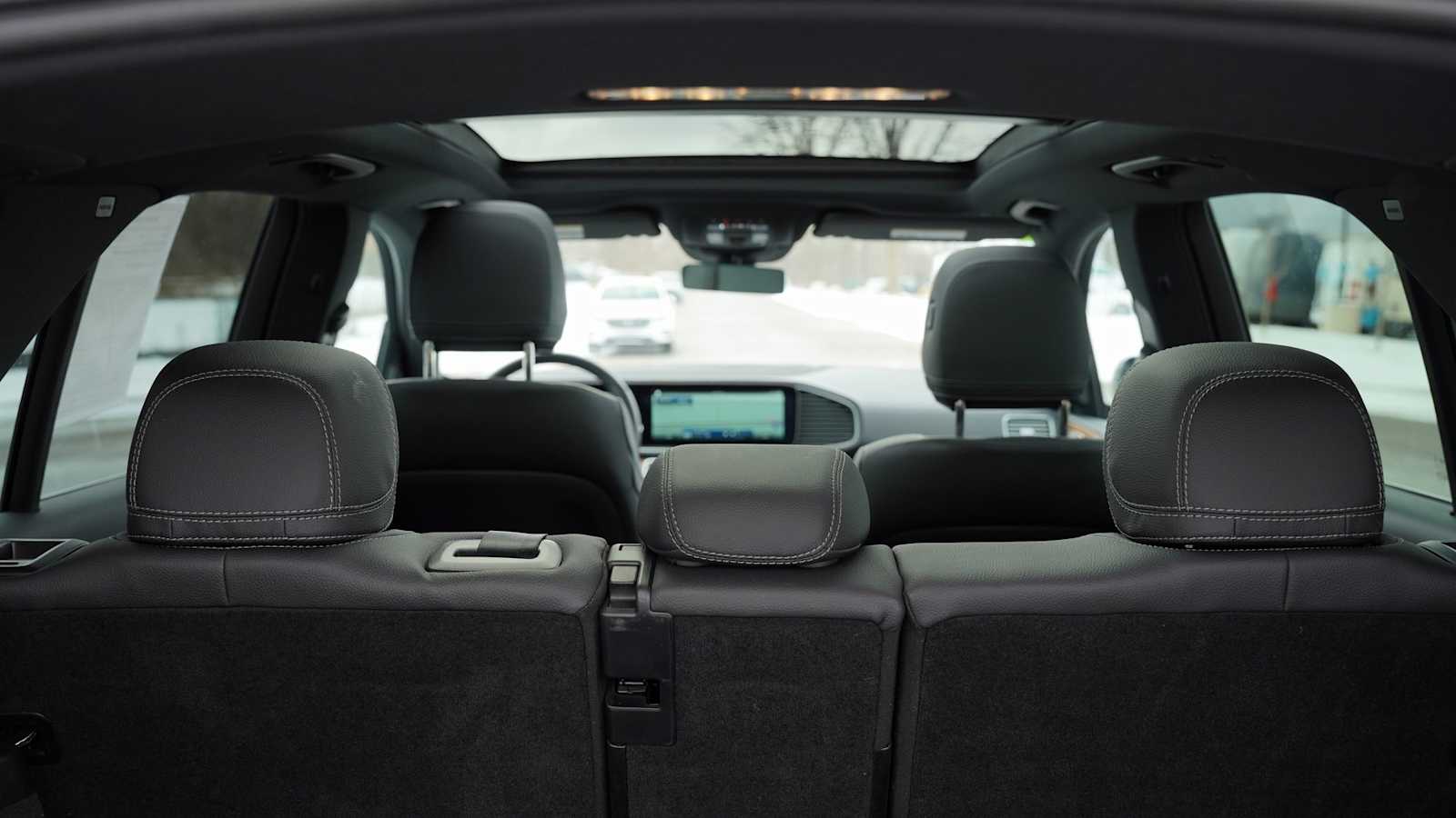 Thumbnail: 2026 Mercedes-Benz GLE - 11