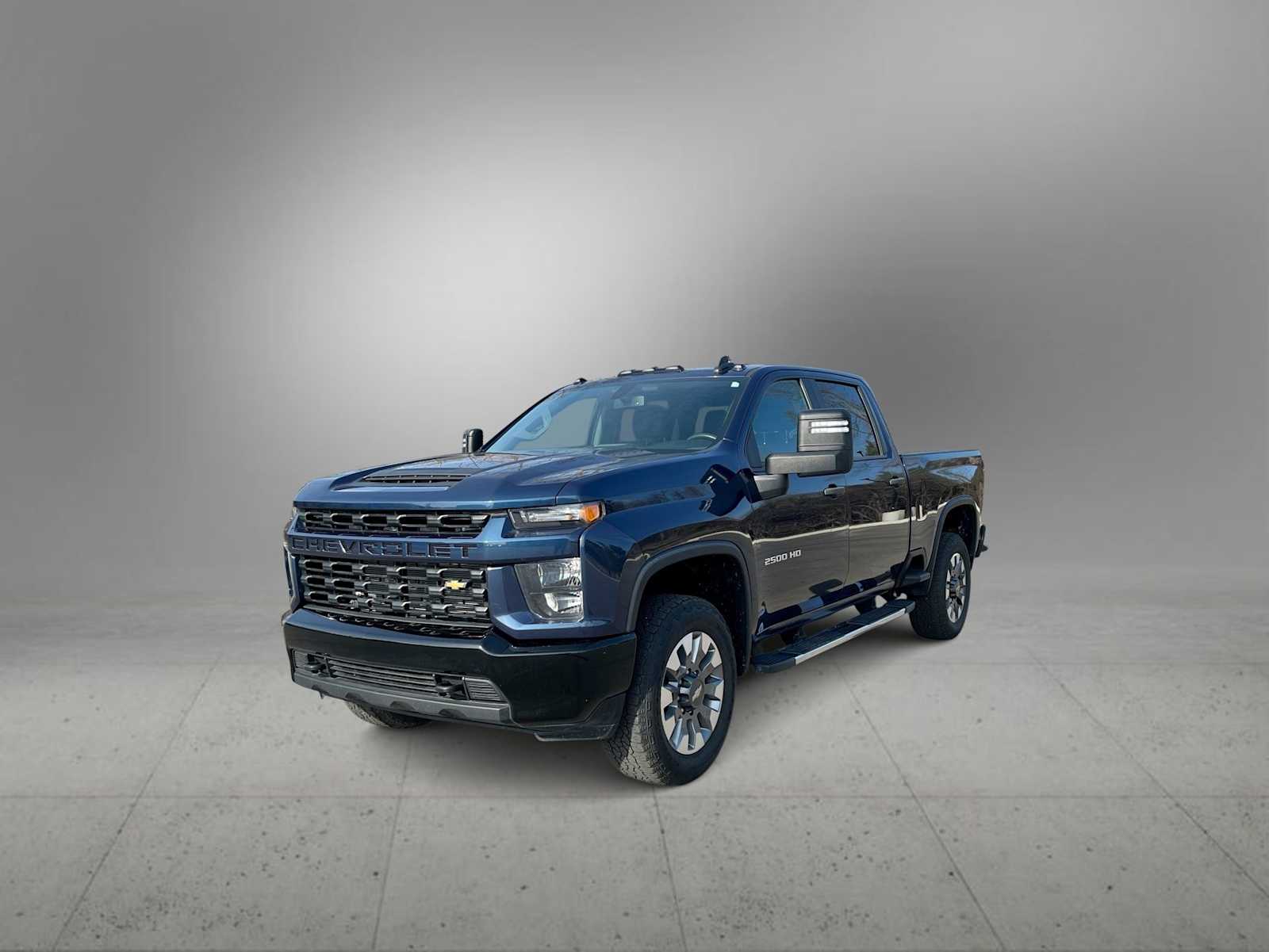 Thumbnail: 2022 Chevrolet Silverado 2500 - 4