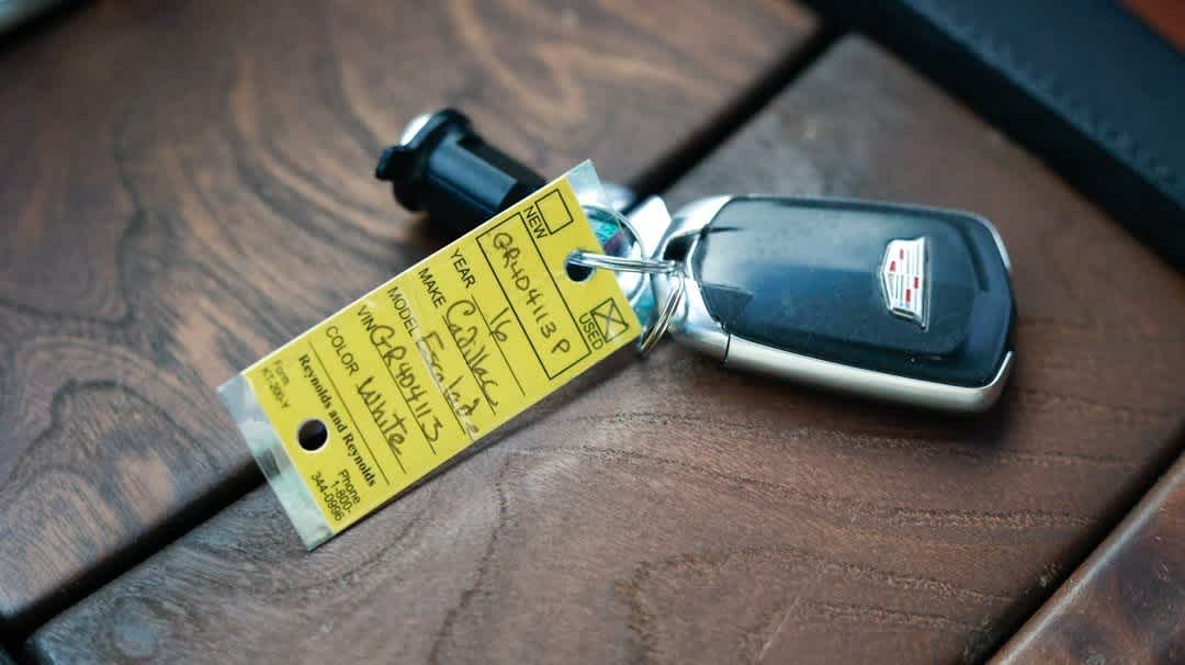 Thumbnail: 2016 Cadillac Escalade - 46