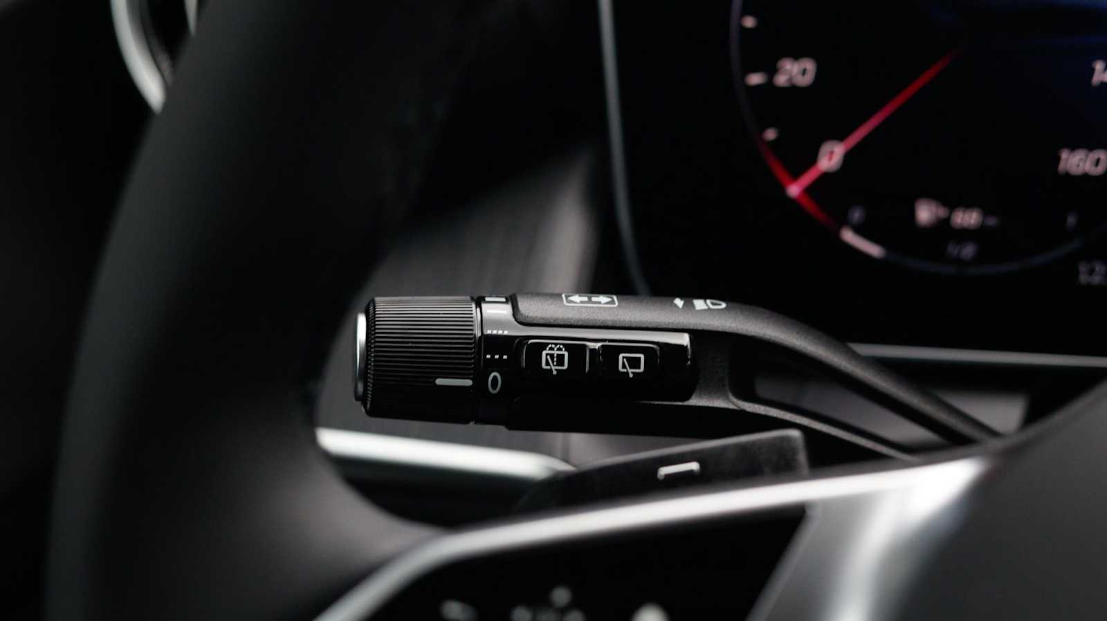 Thumbnail: 2026 Mercedes-Benz GLC - 23