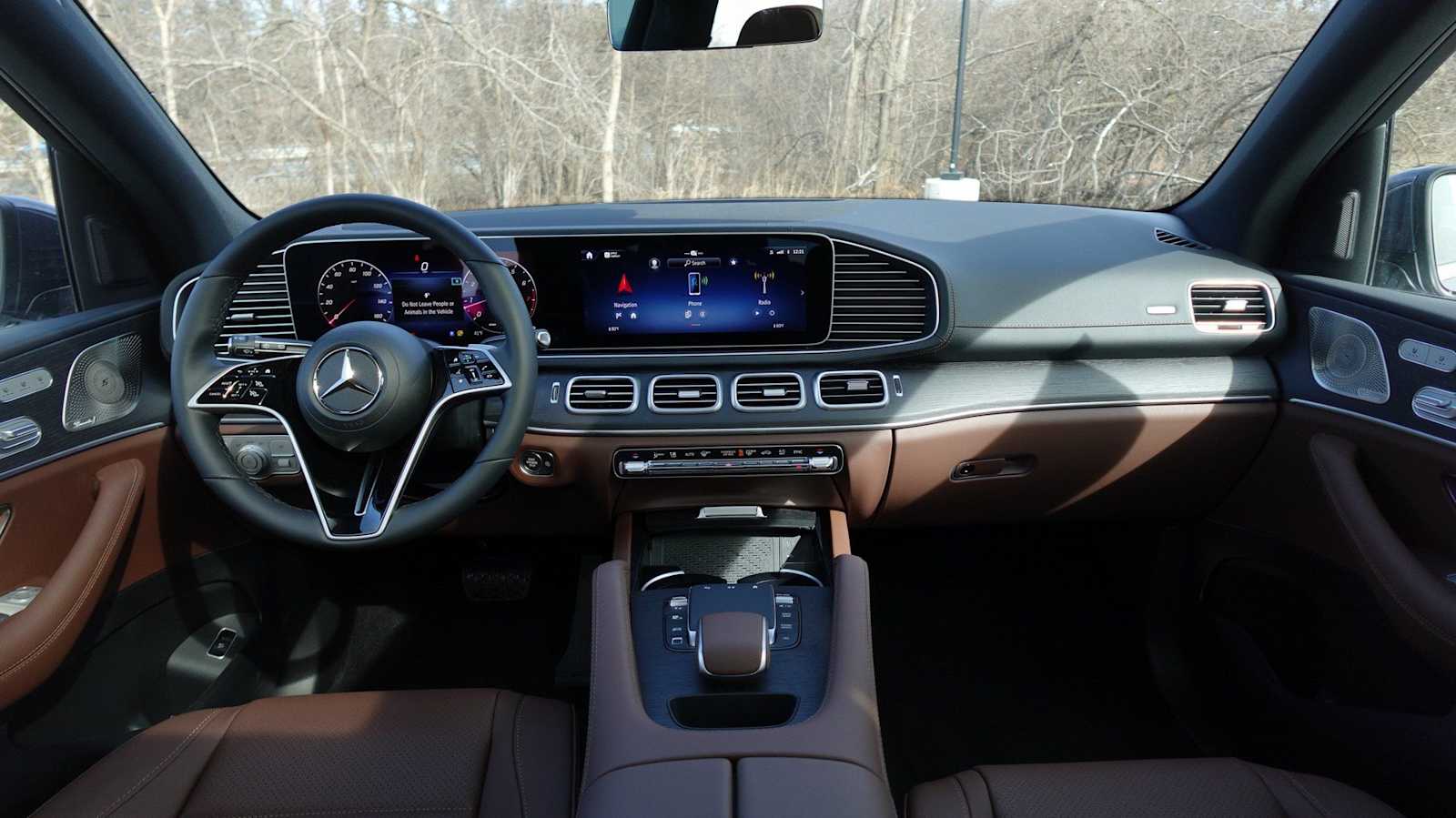 Thumbnail: 2026 Mercedes-Benz GLE - 44