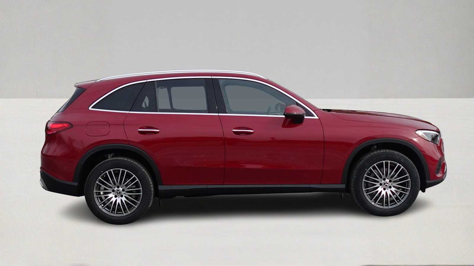 Thumbnail: 2026 Mercedes-Benz GLC - 4