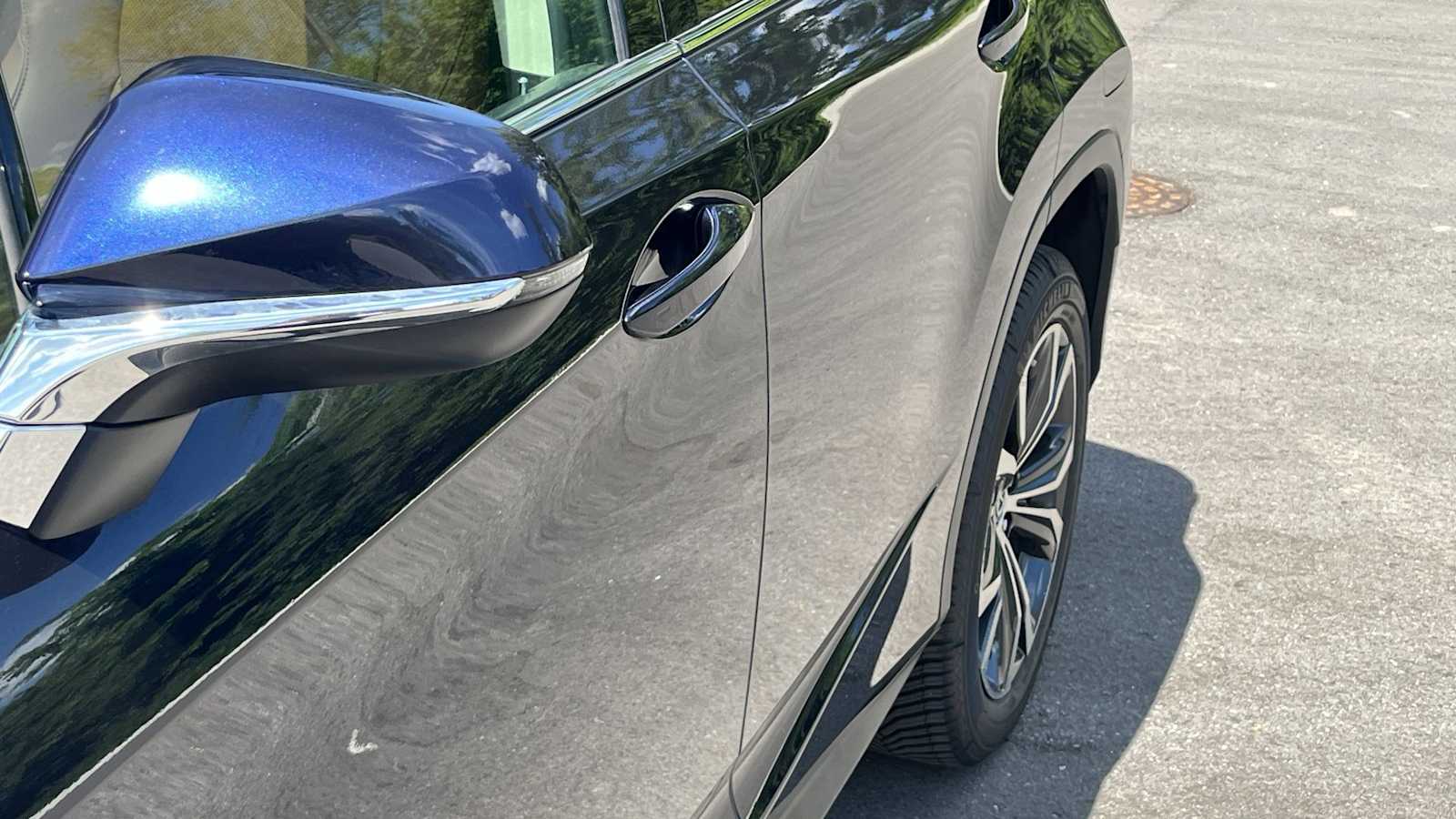 Thumbnail: 2021 Lexus RX - 16