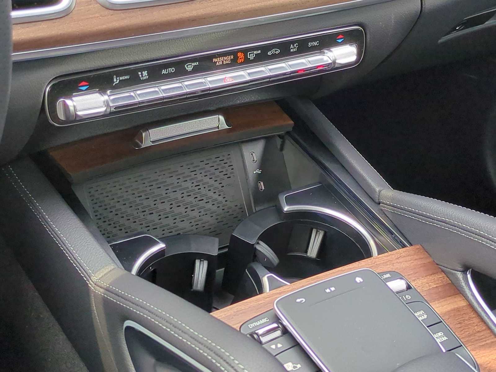 Thumbnail: 2025 Mercedes-Benz GLS - 34