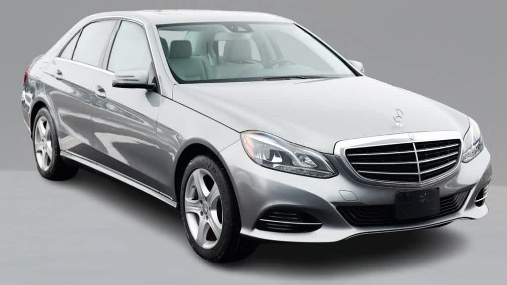 Thumbnail: 2014 Mercedes-Benz E-Class - 3