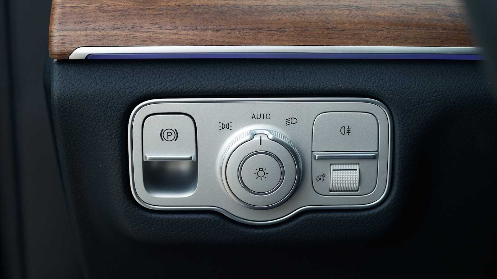 Thumbnail: 2026 Mercedes-Benz GLE - 22