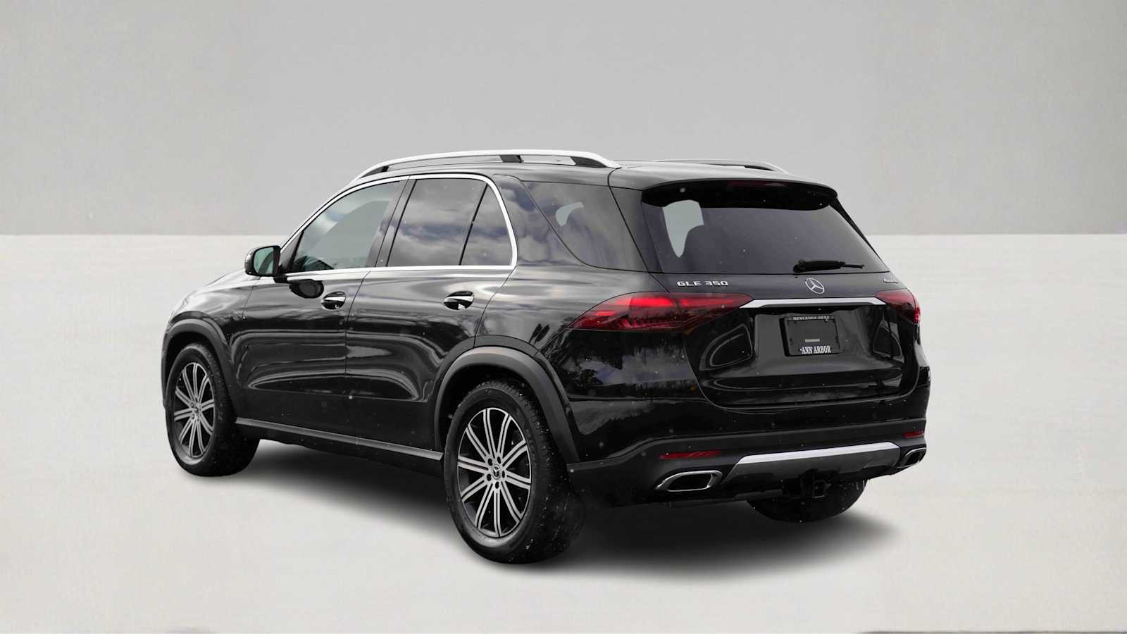 Thumbnail: 2026 Mercedes-Benz GLE - 7