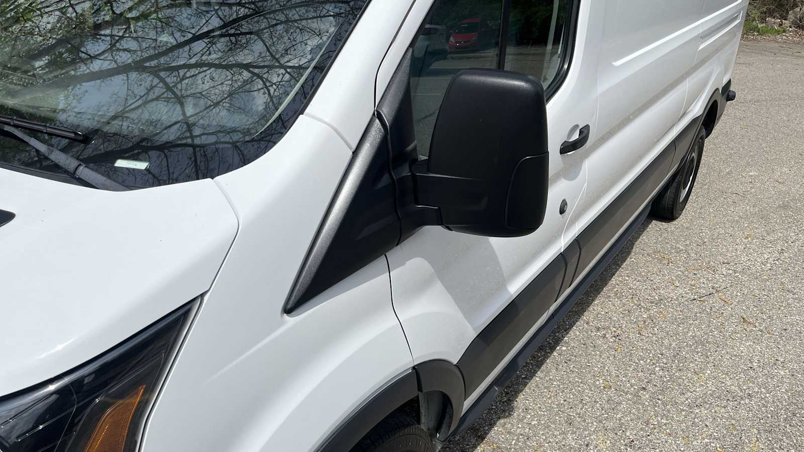 Thumbnail: 2018 Ford Transit Series - 17