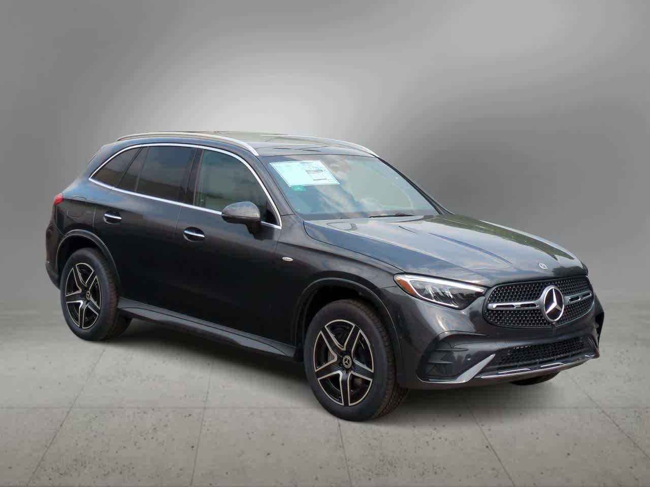 Thumbnail: 2025 Mercedes-Benz GLC - 2