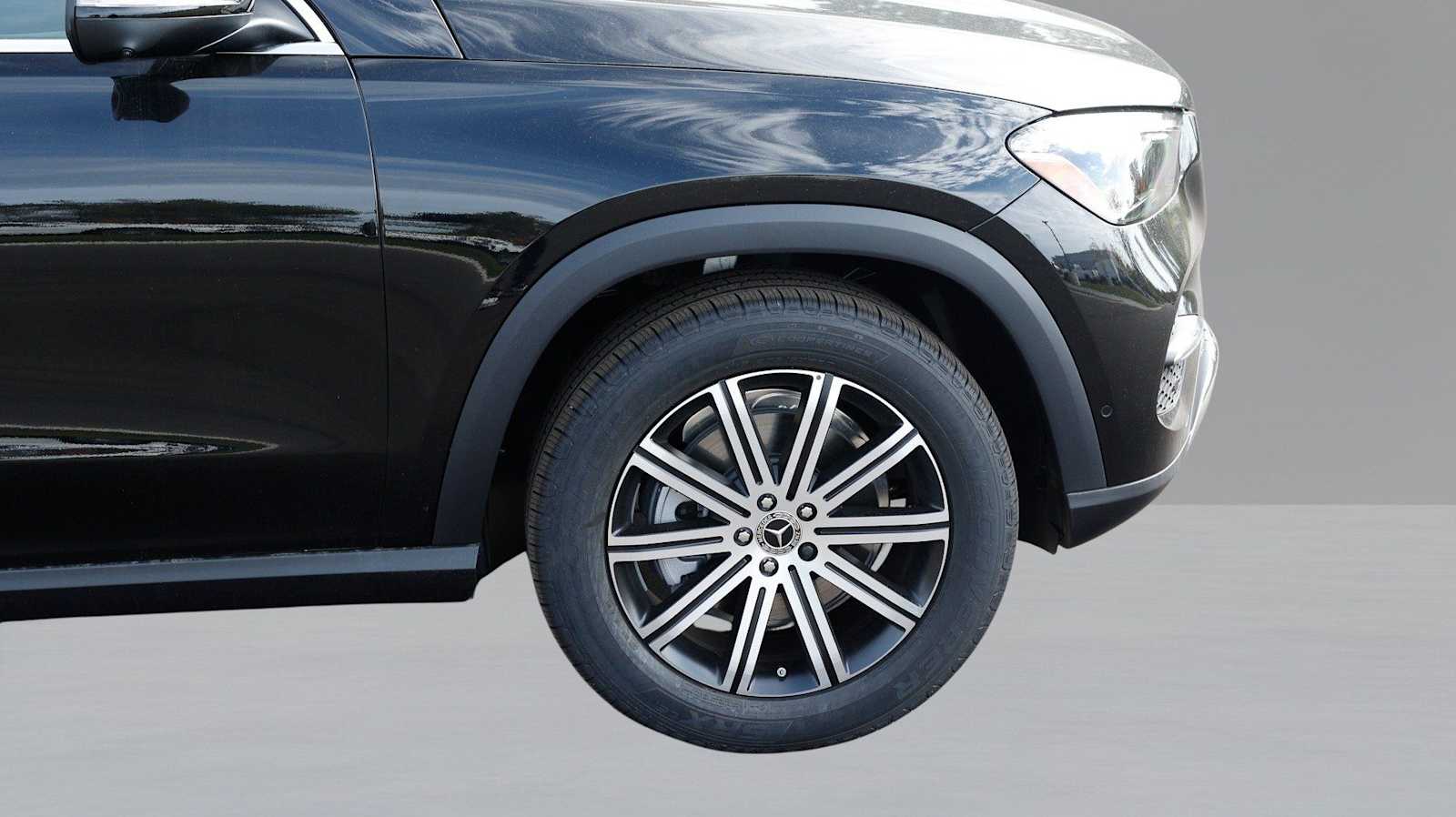 Thumbnail: 2026 Mercedes-Benz GLE - 8