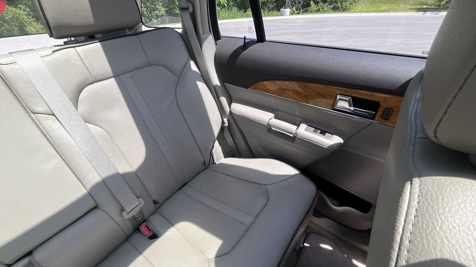 Thumbnail: 2013 Lincoln MKX - 35