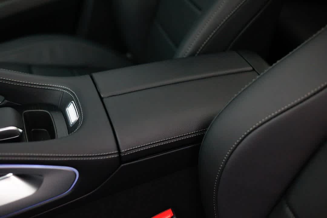 Thumbnail: 2026 Mercedes-Benz GLE - 23