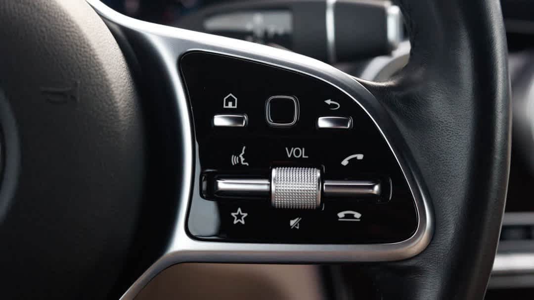 Thumbnail: 2021 Mercedes-Benz C-Class - 39