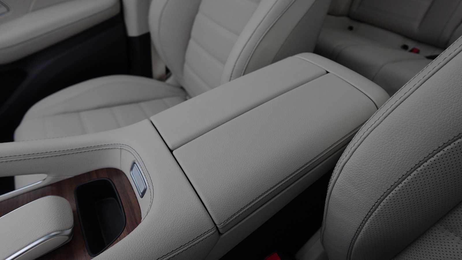 Thumbnail: 2026 Mercedes-Benz GLE - 46