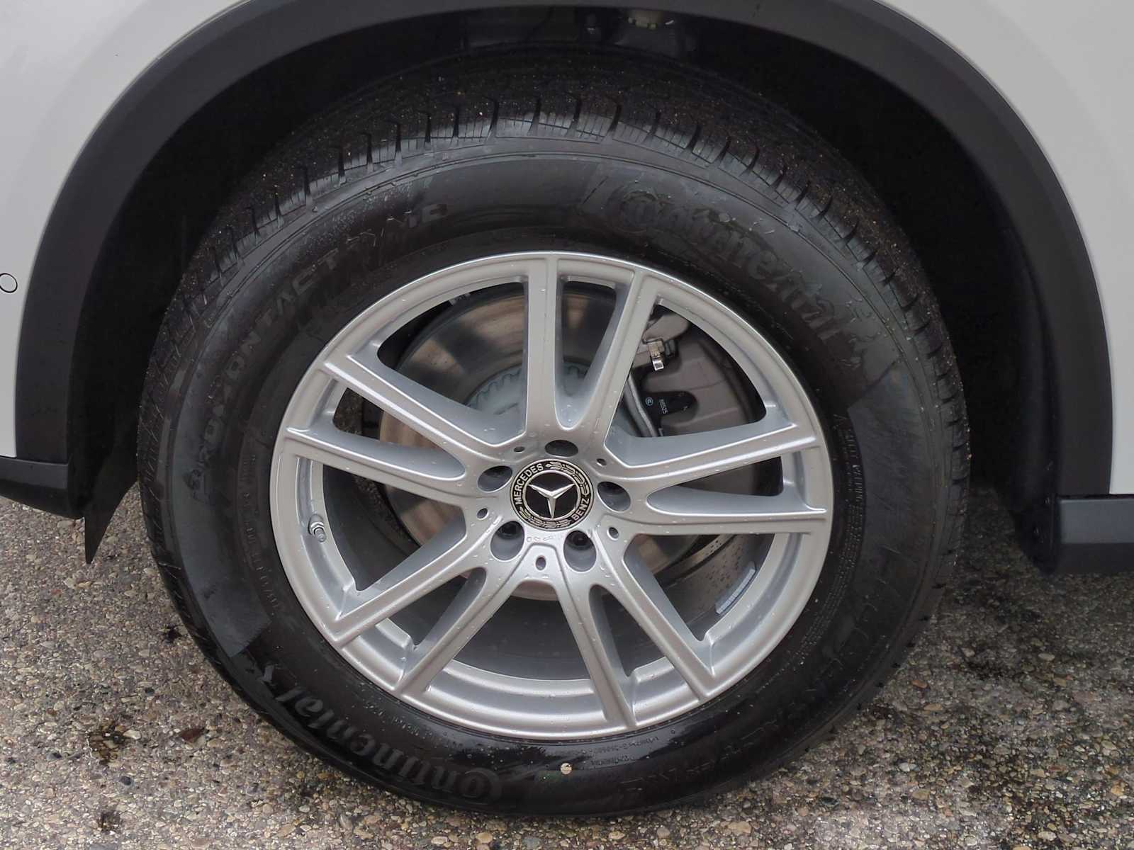 Thumbnail: 2025 Mercedes-Benz GLC - 14