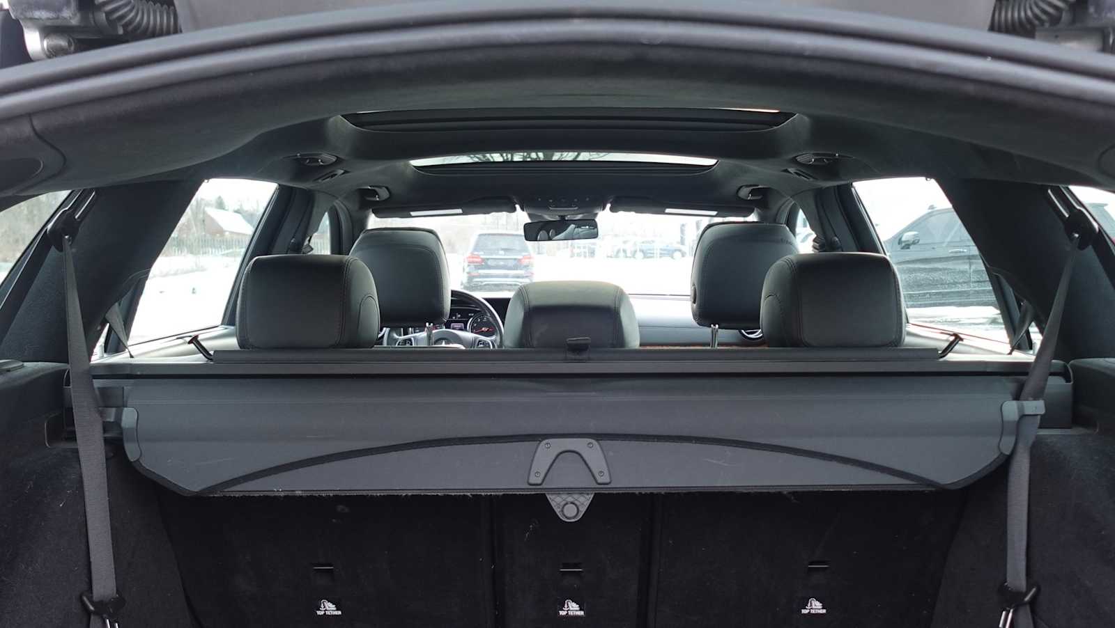 Thumbnail: 2017 Mercedes-Benz E-Class - 13