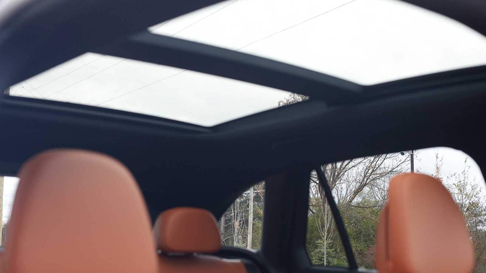 Thumbnail: 2026 Mercedes-Benz GLC - 33