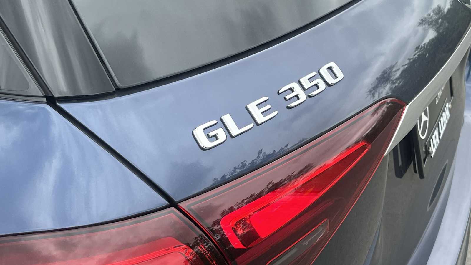Thumbnail: 2026 Mercedes-Benz GLE - 26