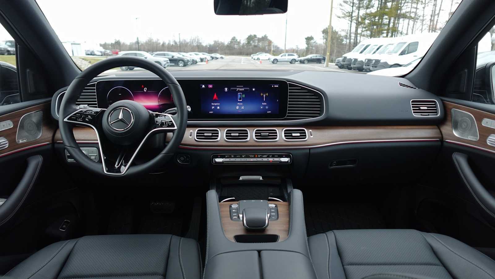 Thumbnail: 2026 Mercedes-Benz GLE - 32