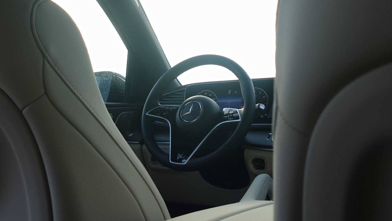 Thumbnail: 2026 Mercedes-Benz GLE - 31