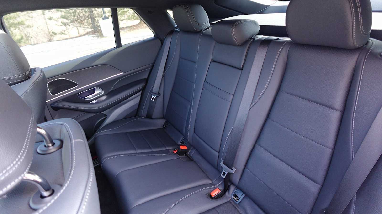 Thumbnail: 2026 Mercedes-Benz GLE - 46