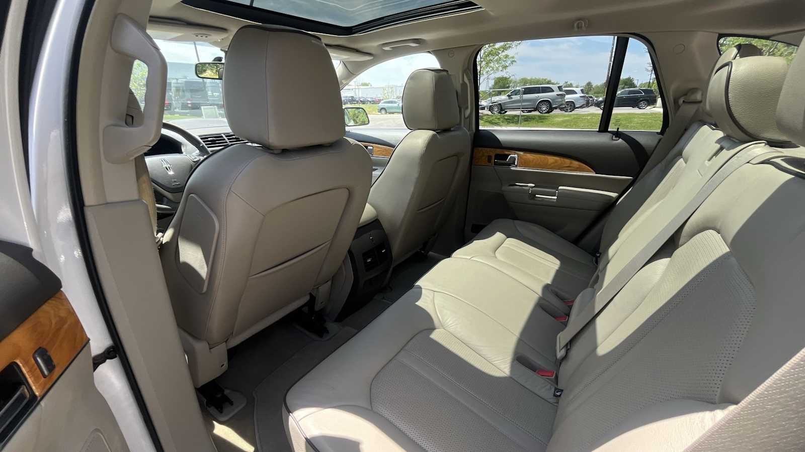Thumbnail: 2013 Lincoln MKX - 13