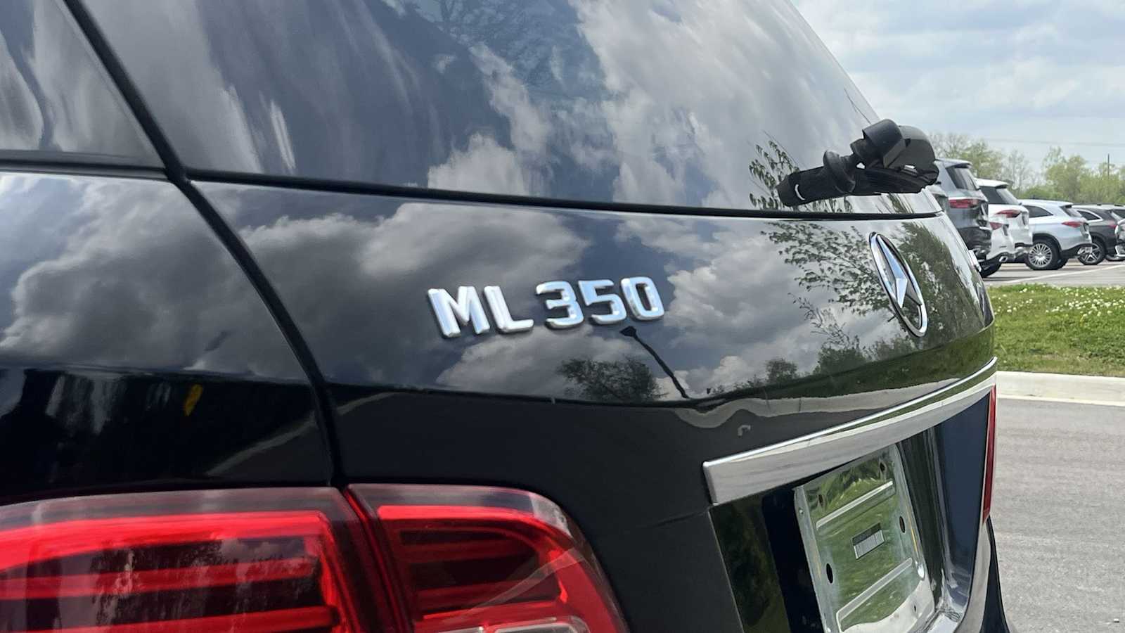 Thumbnail: 2013 Mercedes-Benz M-Class - 26