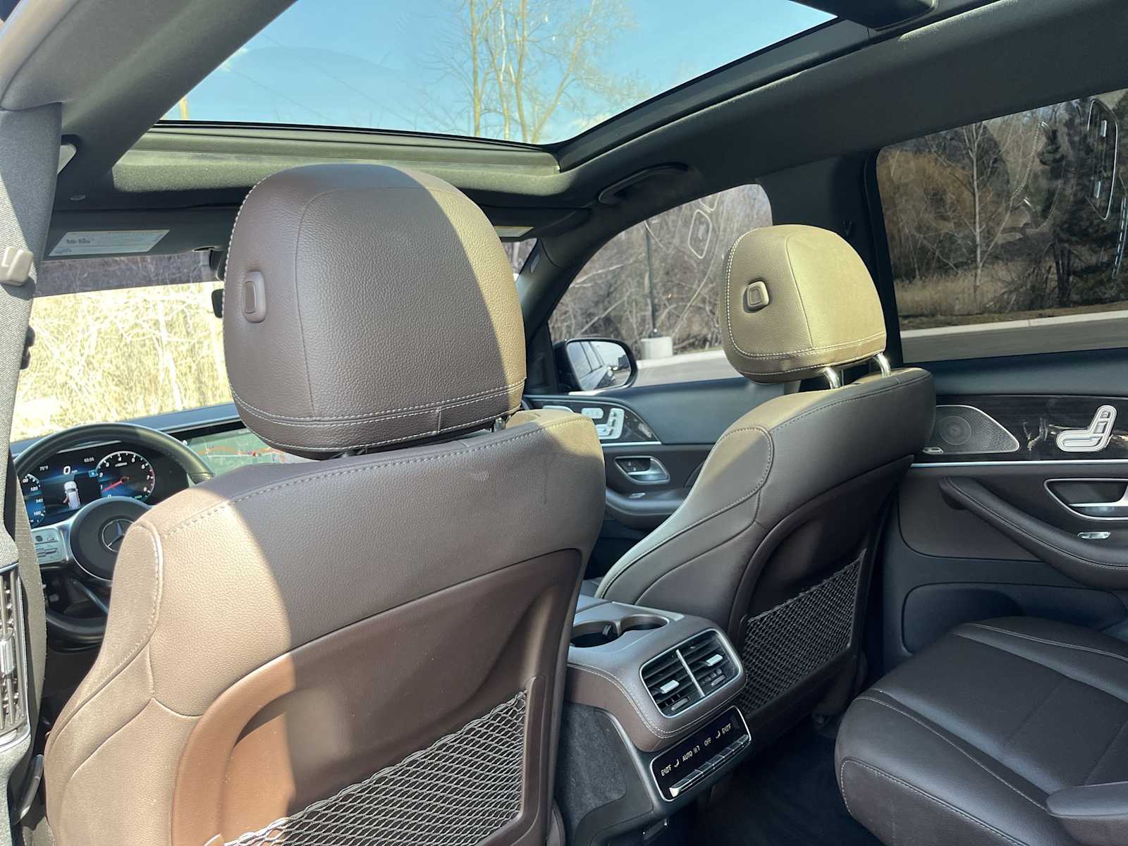 Thumbnail: 2022 Mercedes-Benz GLS - 23