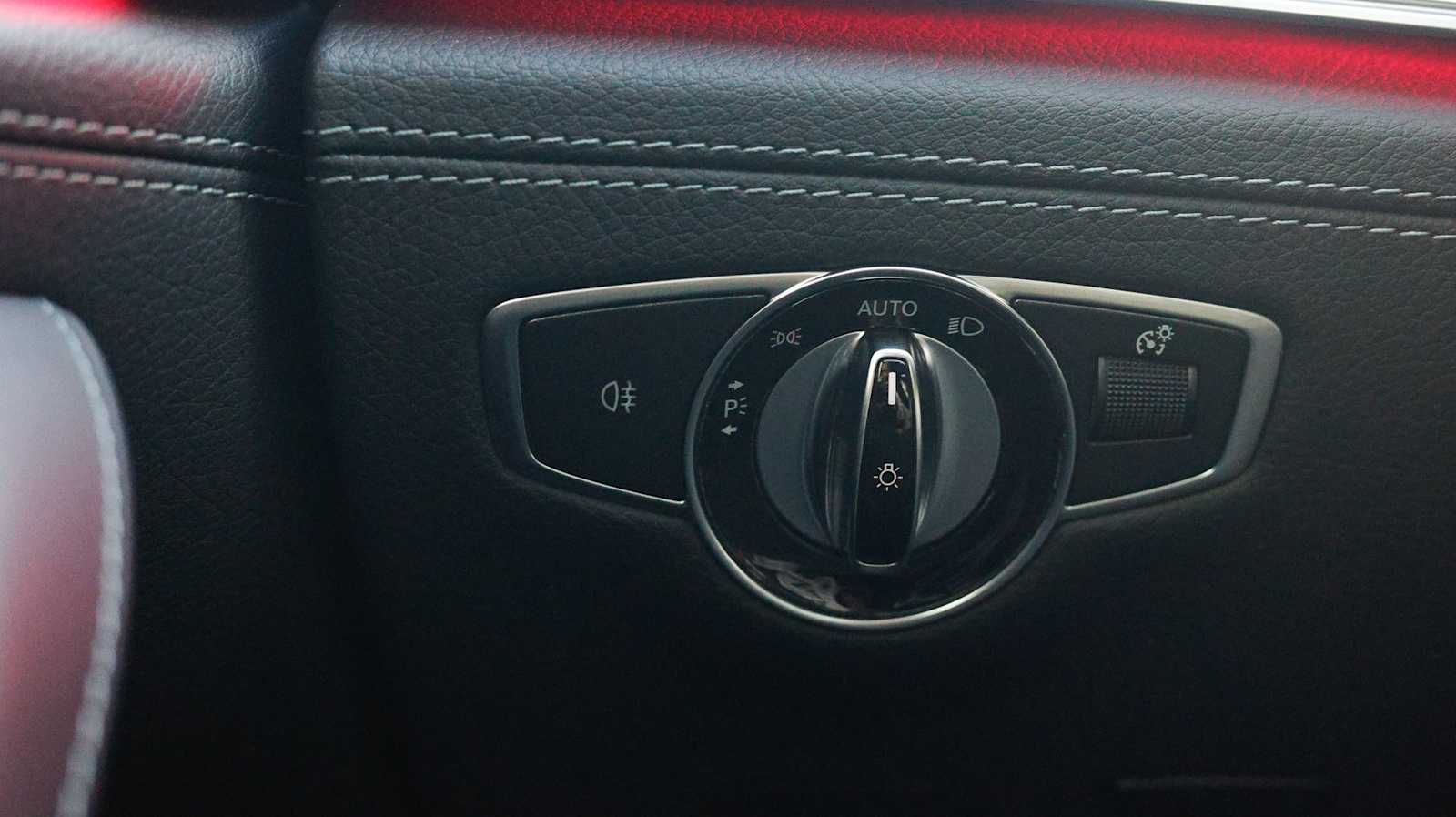 Thumbnail: 2023 Mercedes-Benz AMG GT - 36