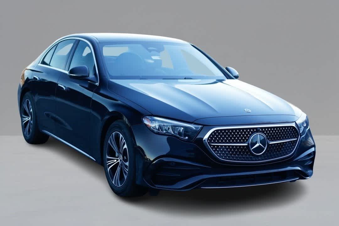 Thumbnail: 2026 Mercedes-Benz E-Class - 3