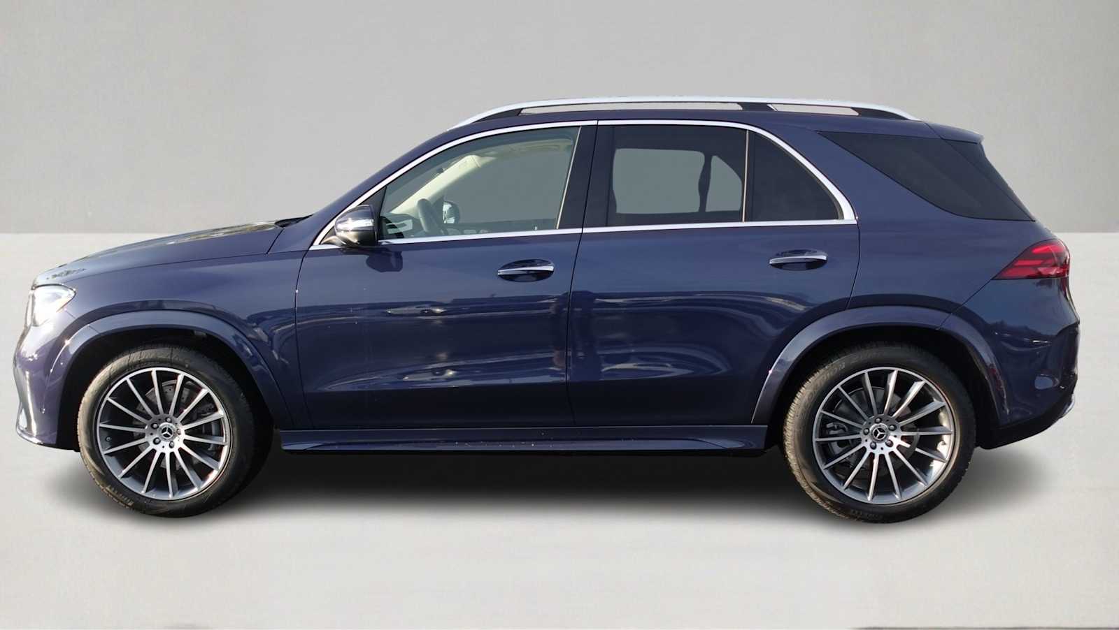 Thumbnail: 2026 Mercedes-Benz GLE - 8