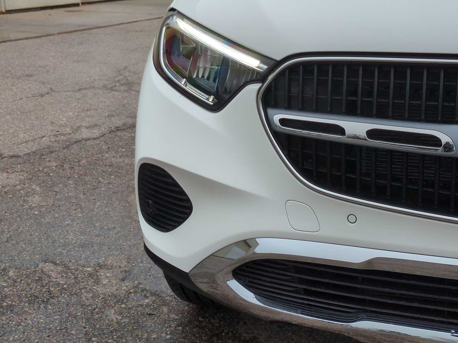 Thumbnail: 2025 Mercedes-Benz GLC - 11