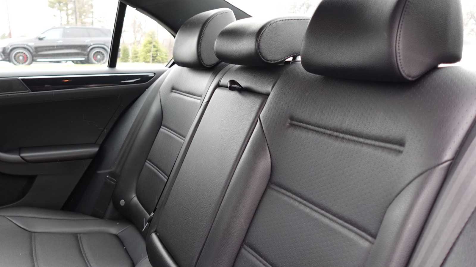 Thumbnail: 2018 Volkswagen Jetta - 39