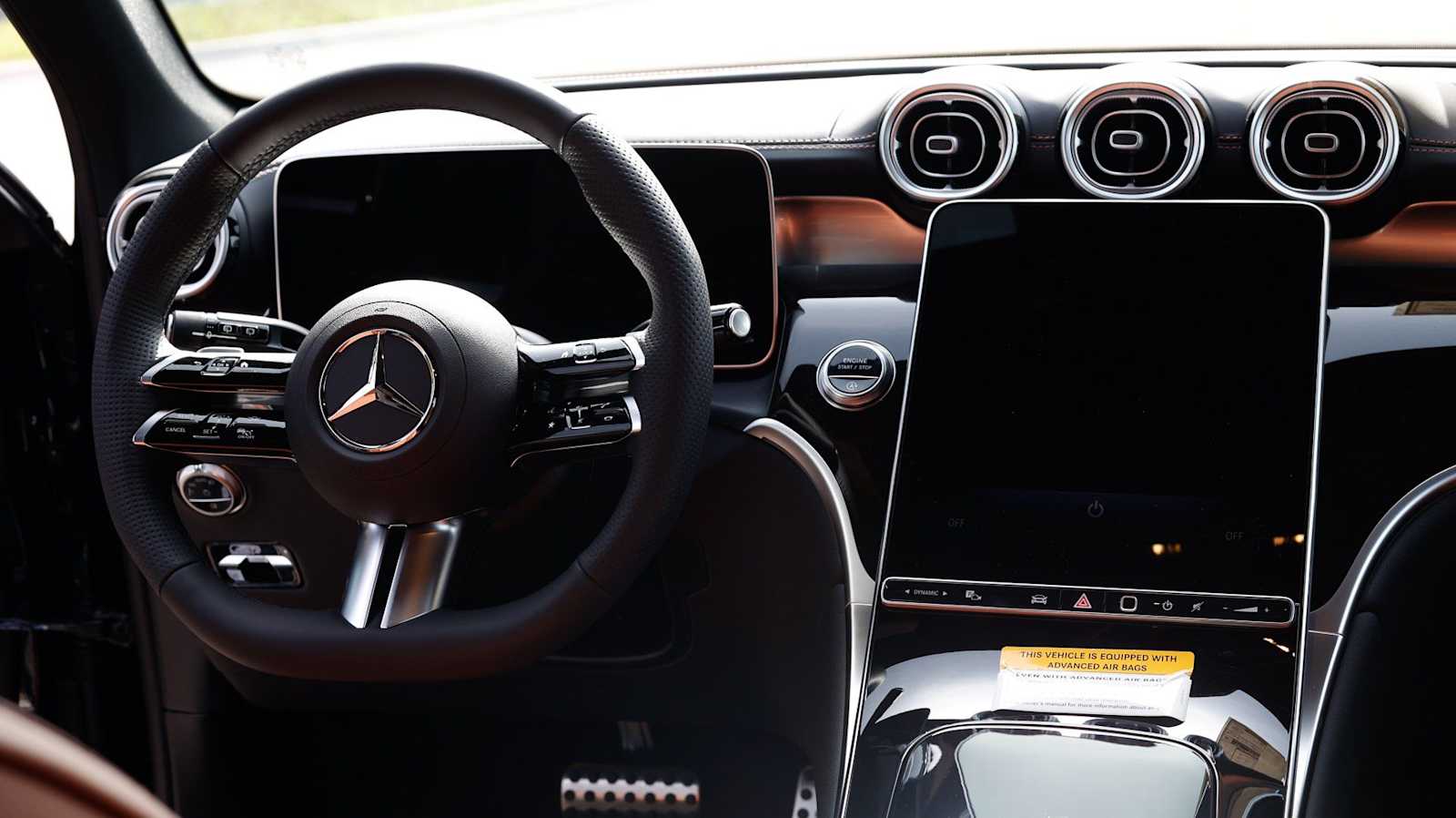 Thumbnail: 2026 Mercedes-Benz GLC - 22