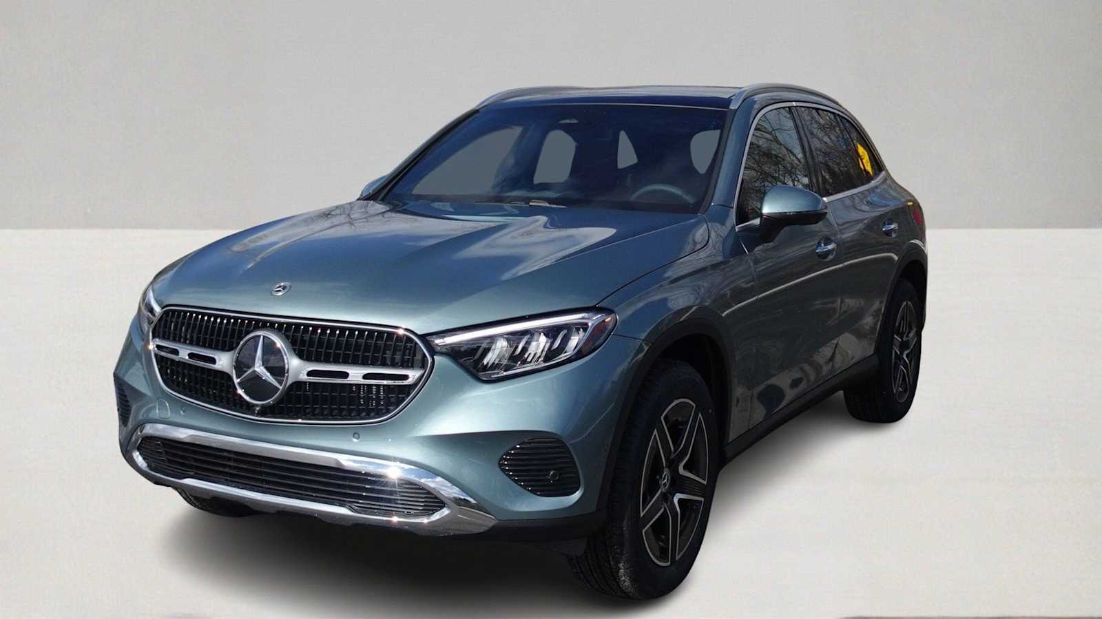 Thumbnail: 2026 Mercedes-Benz GLC - 1