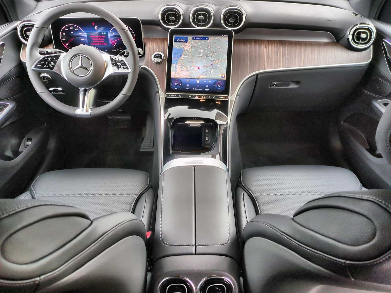 Thumbnail: 2025 Mercedes-Benz GLC - 16