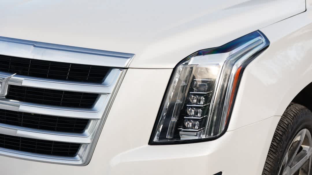 Thumbnail: 2016 Cadillac Escalade - 11