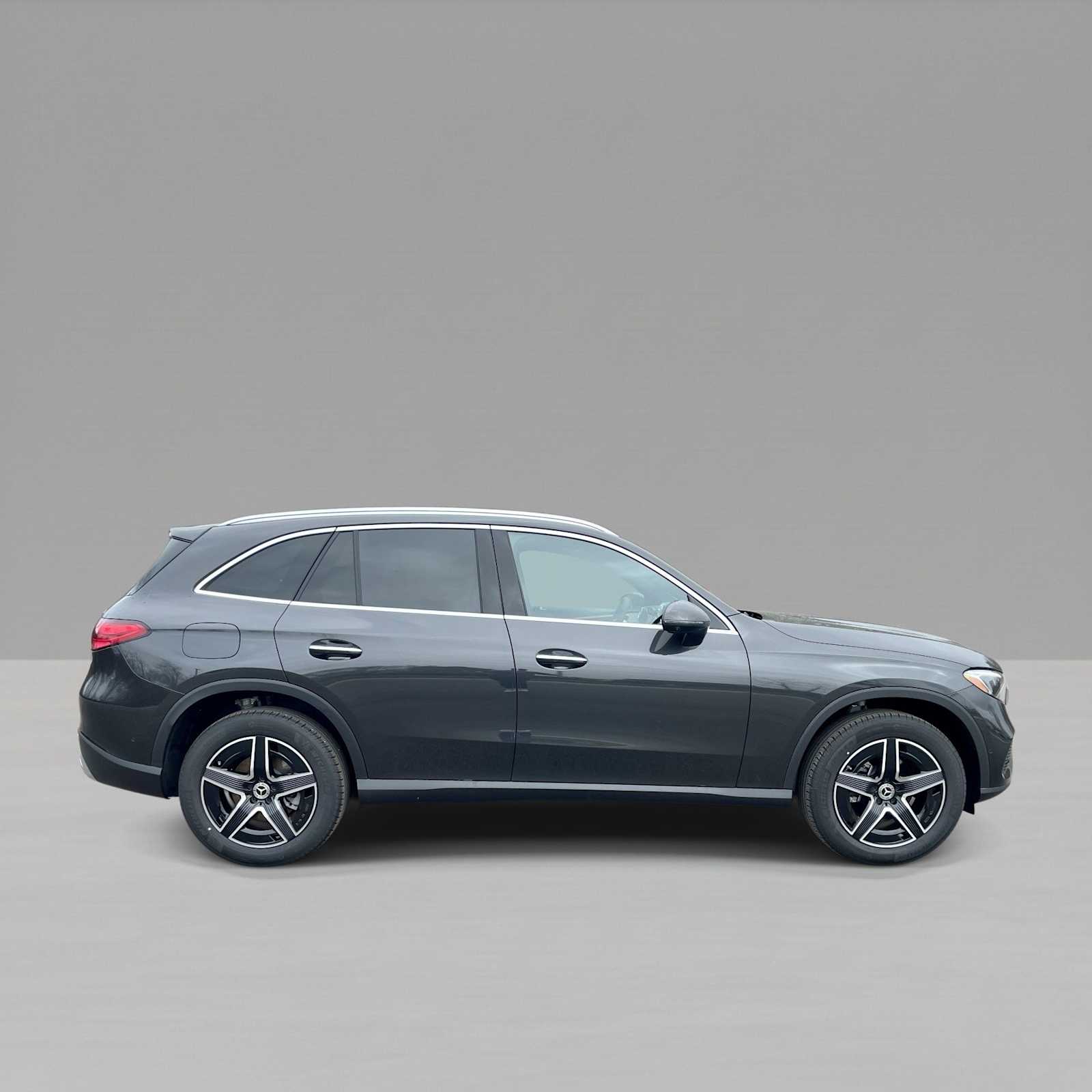 Thumbnail: 2026 Mercedes-Benz GLC - 6