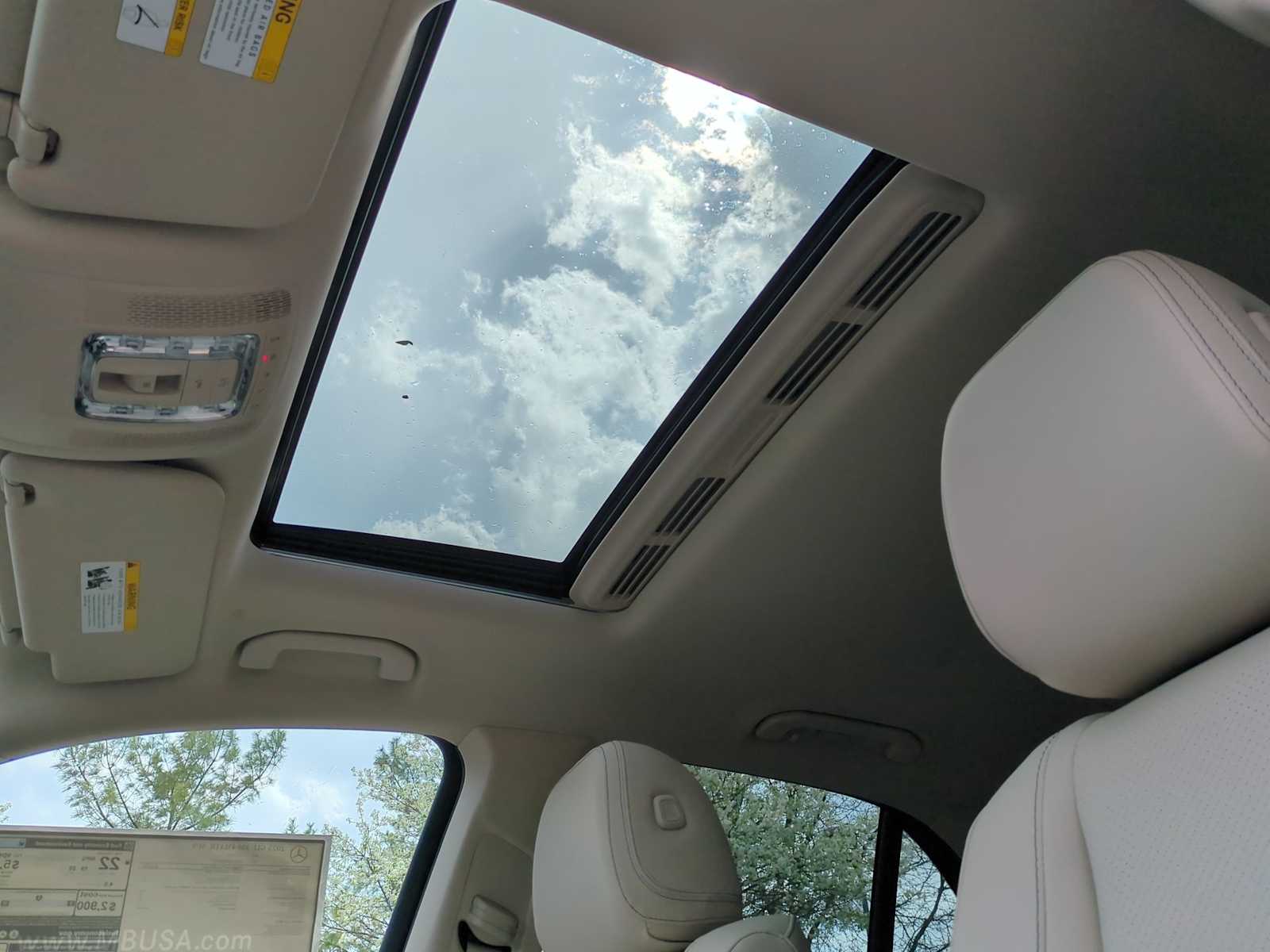 Thumbnail: 2025 Mercedes-Benz GLE - 19