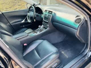 Thumbnail: 2010 Lexus IS - 1