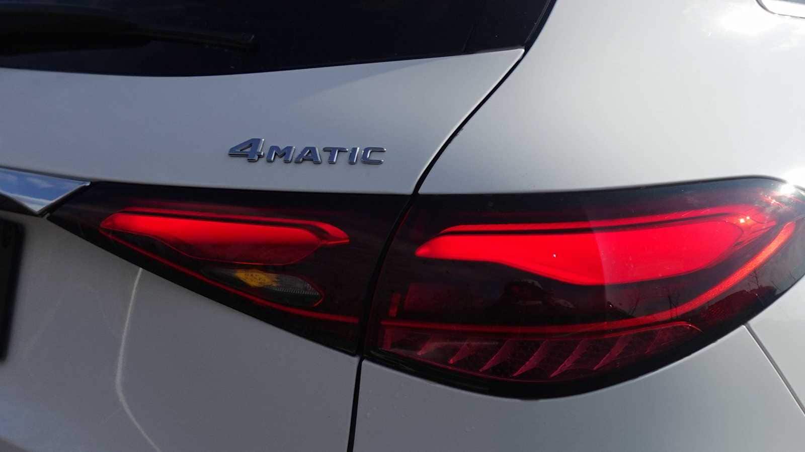 Thumbnail: 2026 Mercedes-Benz GLC - 15