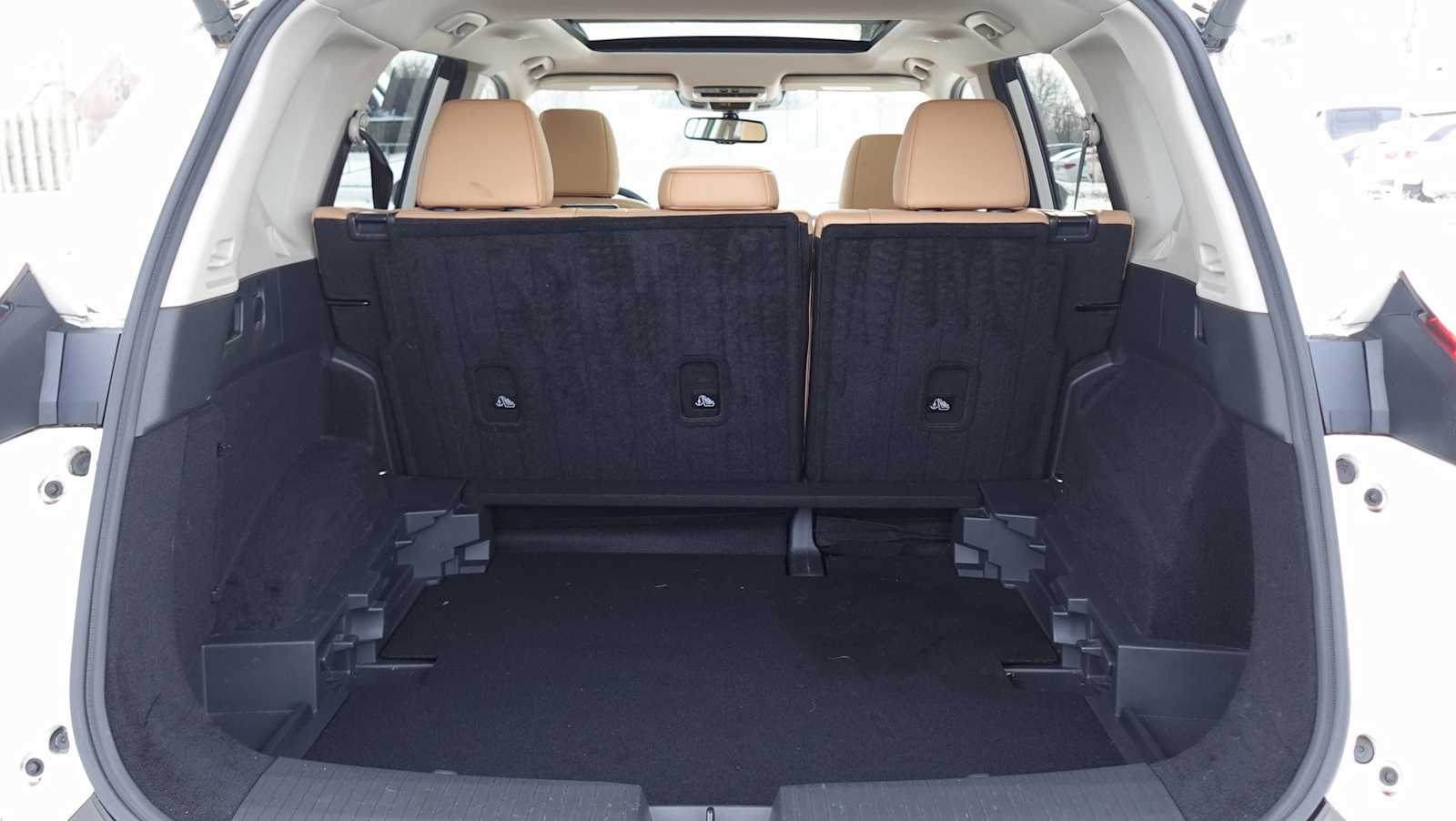 Thumbnail: 2021 Nissan Rogue - 14