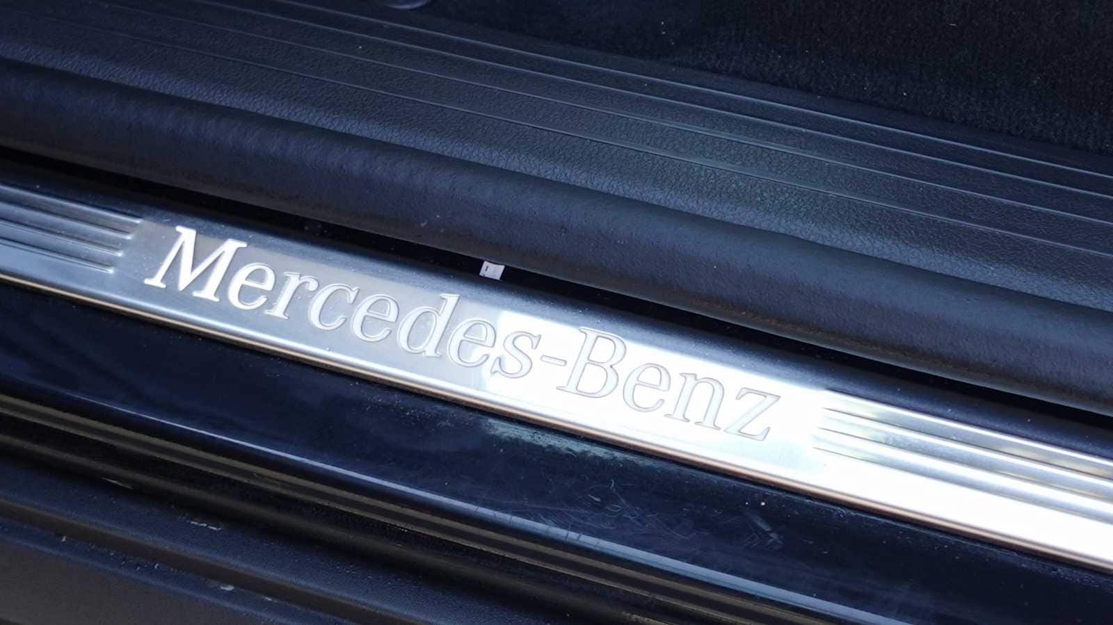 Thumbnail: 2026 Mercedes-Benz GLE - 21