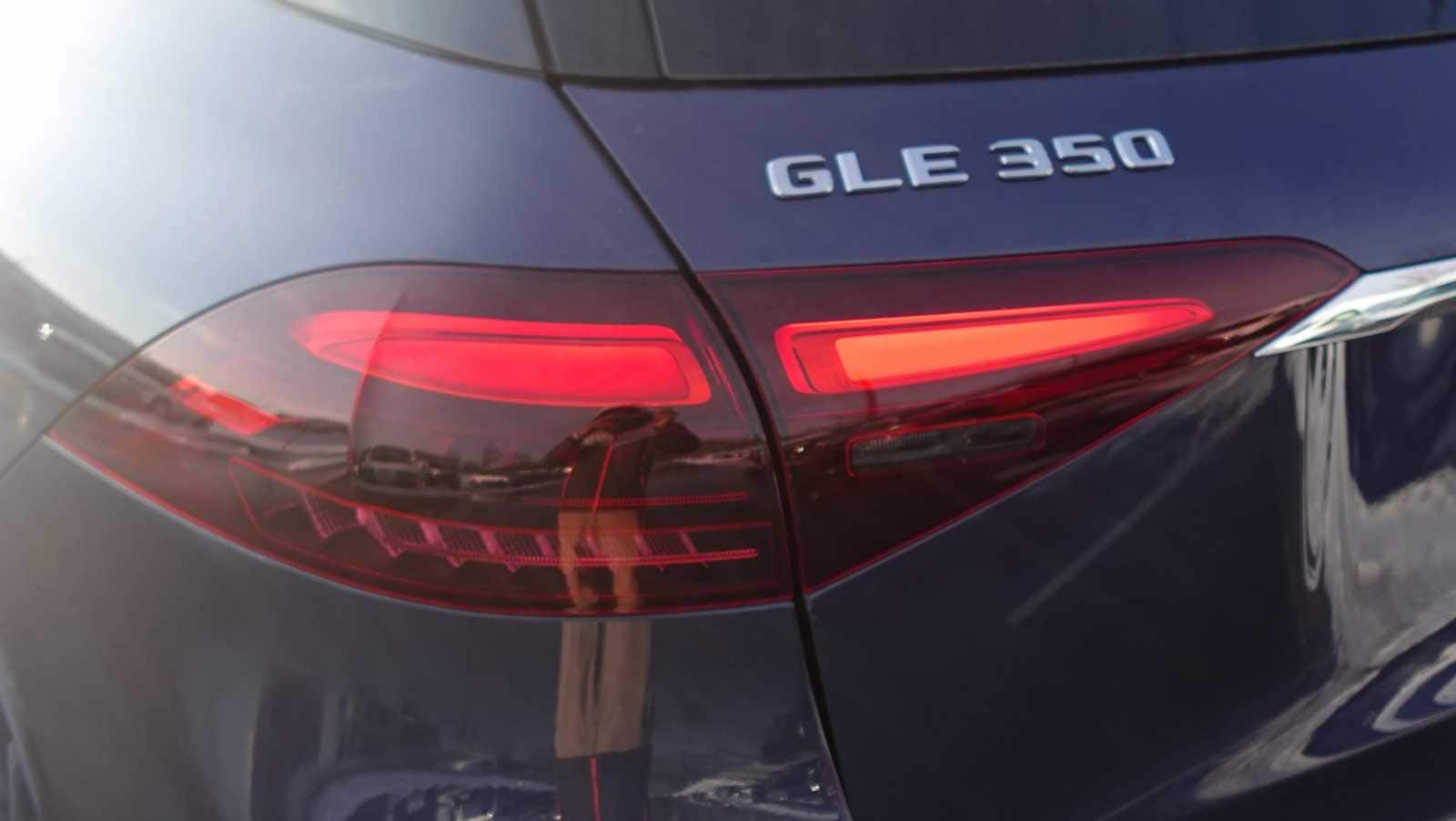 Thumbnail: 2026 Mercedes-Benz GLE - 14