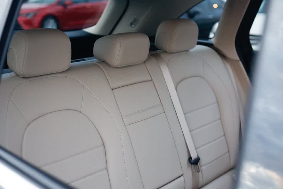 Thumbnail: 2022 Mercedes-Benz GLC - 17