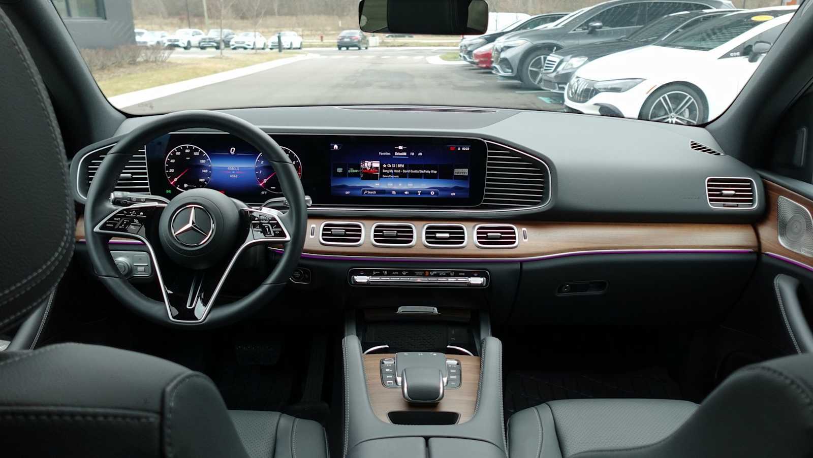 Thumbnail: 2026 Mercedes-Benz GLE - 24