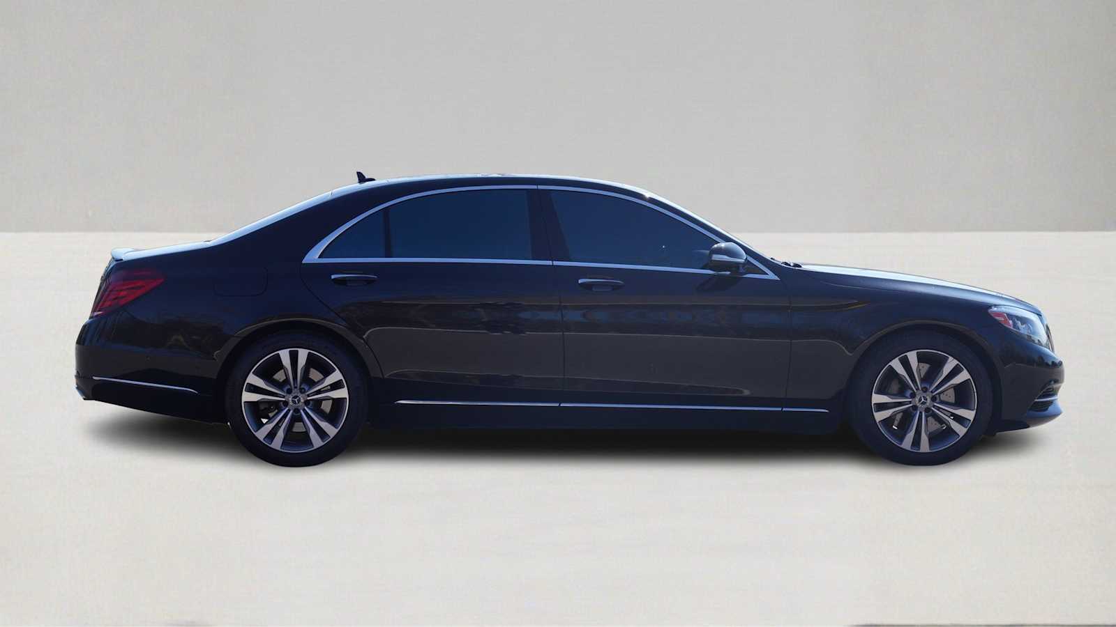 Thumbnail: 2015 Mercedes-Benz S-Class - 4