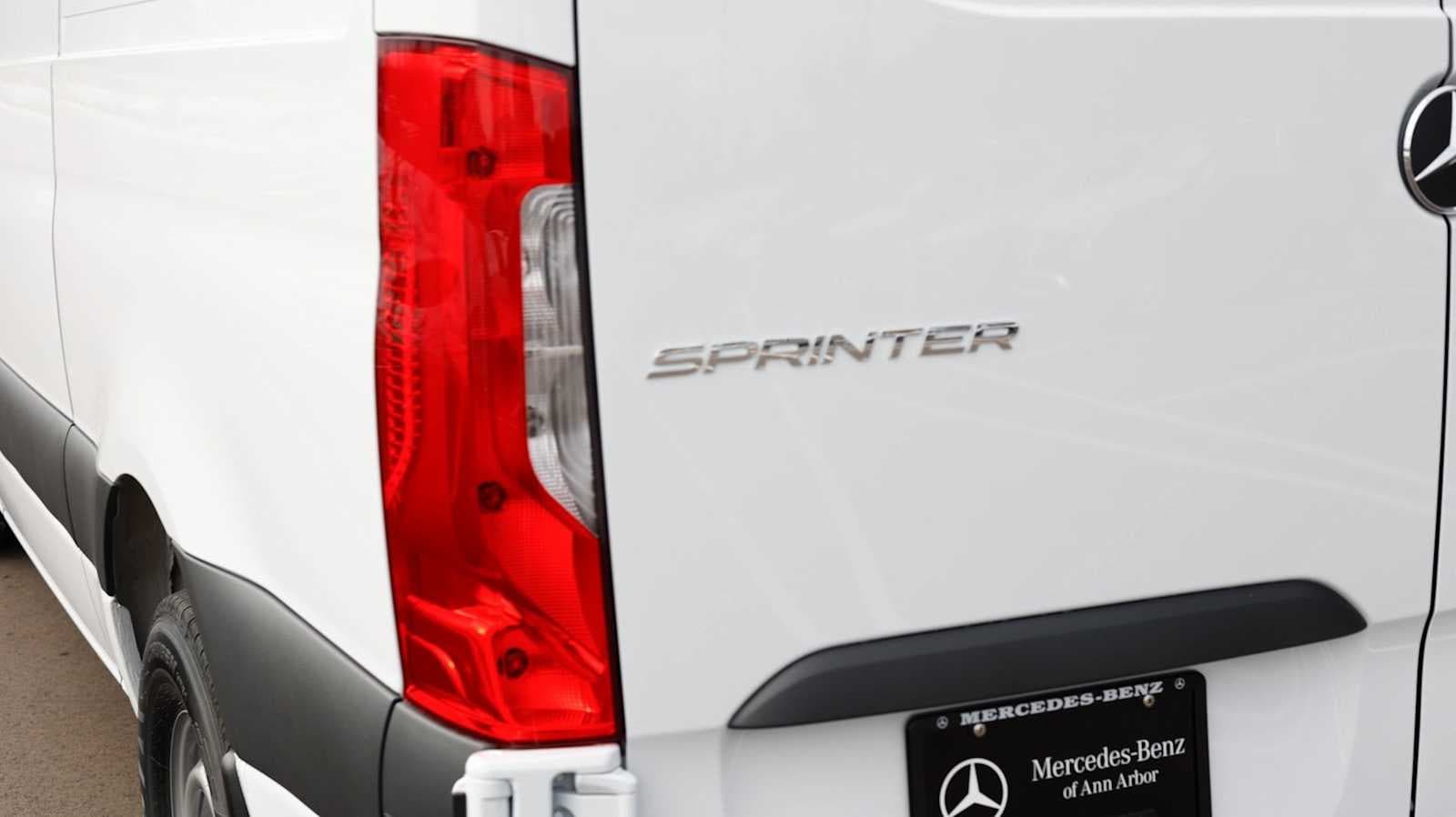 Thumbnail: 2026 Mercedes-Benz Sprinter - 17