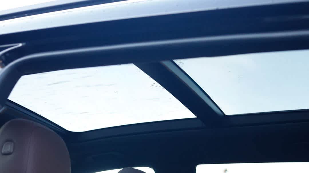 Thumbnail: 2024 Mercedes-Benz GLS - 25