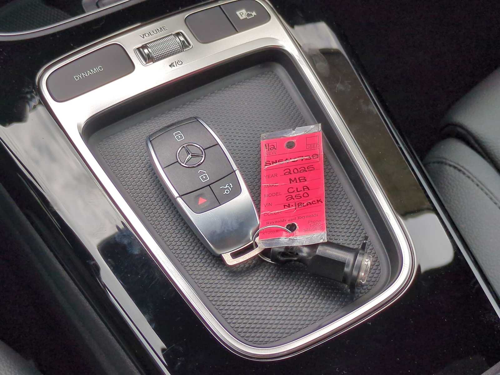 Thumbnail: 2025 Mercedes-Benz CLA - 36